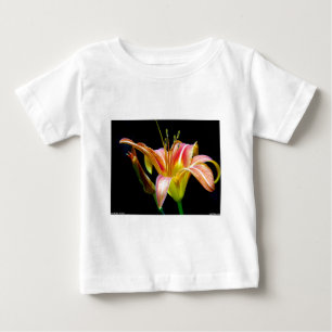 Loving Tawny Daylily II Apparel och presenter Tee Shirt