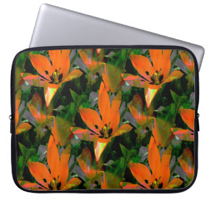 Loving Tulips... Laptop Sleeve