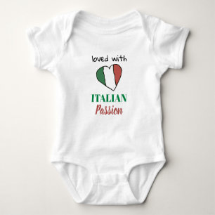 *~* LOVT MED ITALIENSK PASSION Hjärtvit Flagga T Shirt
