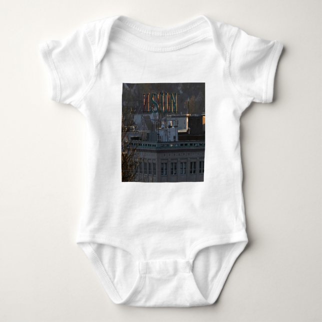 LOWELL SUN BYGGNAD TEE SHIRT (Framsida)