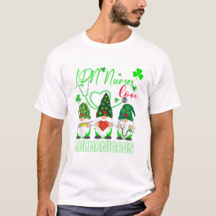 LPN Nurses Kärlek Shenanigans Funny Gnomes St Patr T Shirt