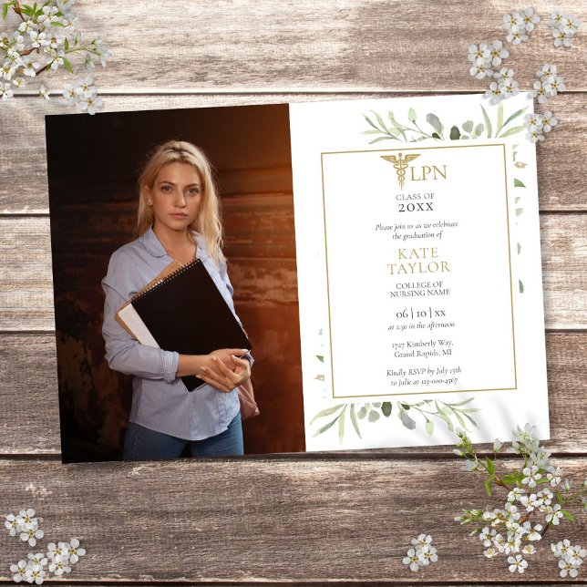 LPN-sjuksköterskeexamen grönska foto Inbjudningar (LPN Nursing Graduation Greenery Photo Invitation)