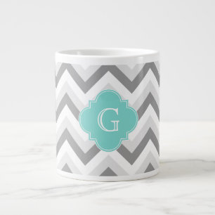 Lt 2 Grått White Chevron Aqua Monogram Jumbo Mugg