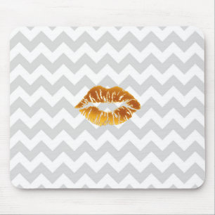 Lt Grått White Chevron, Guld Lipstick Kiss Musmatta