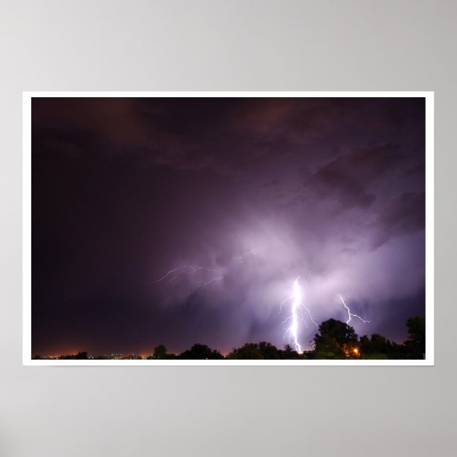 Lucid Lightning Poster (Framsidan)