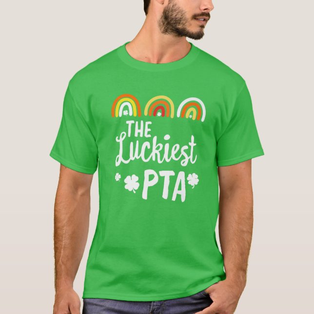 Luckiest PTA St. Patrick's Day Physical Therapy As T Shirt (Framsida)