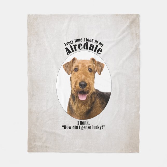 Lucky Airedale Fleecefilt (Framsidan)