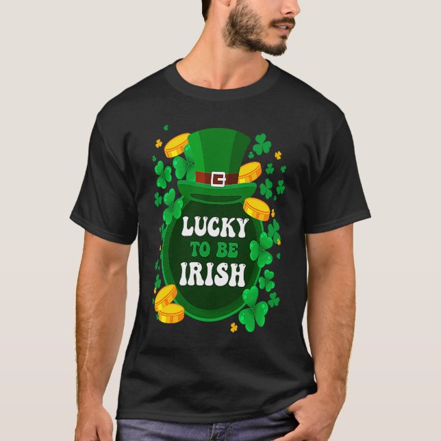 Lucky att vara Iris Shamrock St patricks day T Shirt (Framsida)