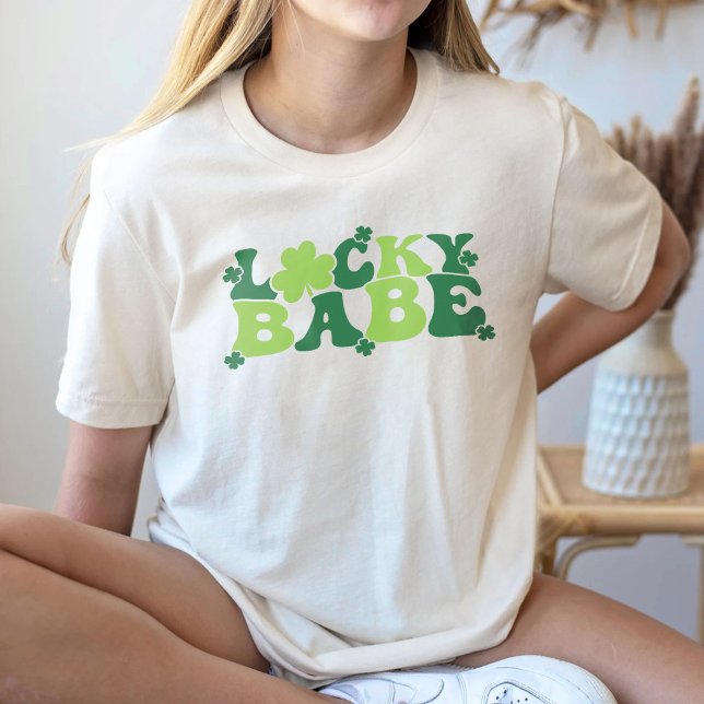 Lucky Babe St patricks day T-Shirt (Skapare uppladdad)