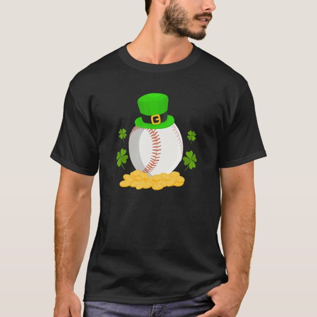 Lucky Baseball Leprechaun Hat Pile Golden Mynt Ir T Shirt (Framsida)