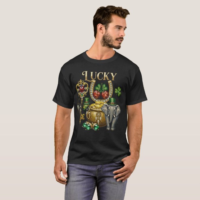 Lucky Charms And good fortune Symbols St patrick's T Shirt (Hel framsida)