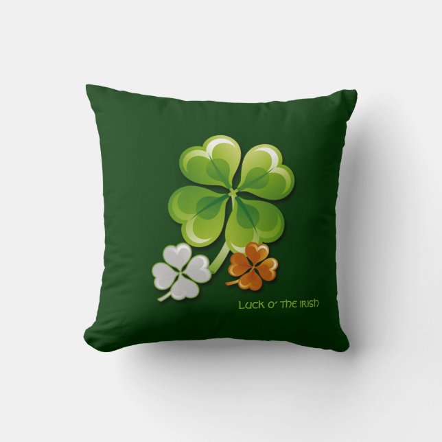 Lucky Charms Tricolor Shamrocks St. Patrick's Day Kudde (Framsida)