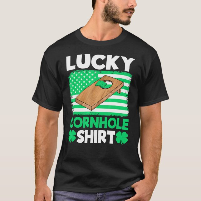 Lucky Cornhole Team Bean Bag Cornhål T Shirt (Framsida)