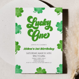 Lucky En Grönt Shamrock Klöver 1:a födelsedagen Pa Inbjudningar