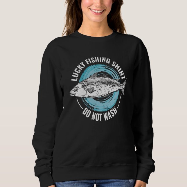 Lucky Fishing for Fish Hunter and Fisherman  4 T Shirt (Framsida)
