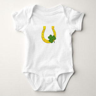Lucky Golden Horseshoe med Shamrock on White T Shirt