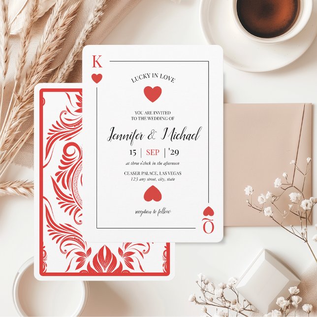 Lucky i Kärlek på spelkortet Las Vegas Bröllop Inbjudningar (Lucky in Love | Playing Card Unique Las Vegas Wedding Invitation)