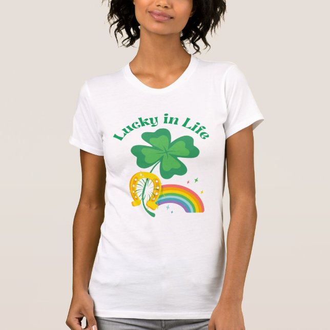 Lucky in Life - Irish St. Patrick's Day T-shirt (Framsida)