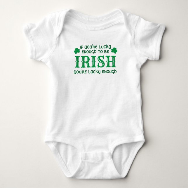 Lucky Irish Baby | St patricks day T-Shirt (Framsida)
