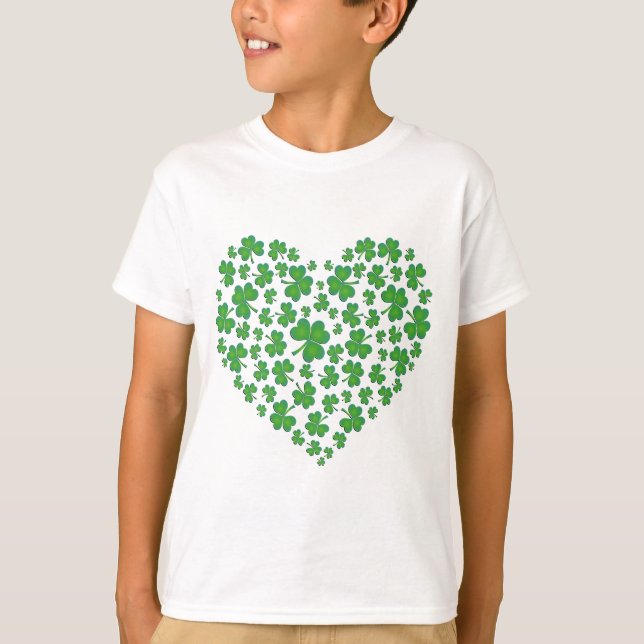 Lucky Irish Shamrock Heart Tee Shirt (Framsida)
