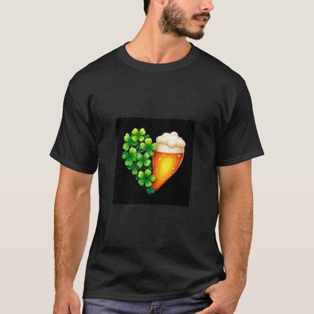 Lucky Klöver Design för St. Patrick's Day T Shirt (Framsida)