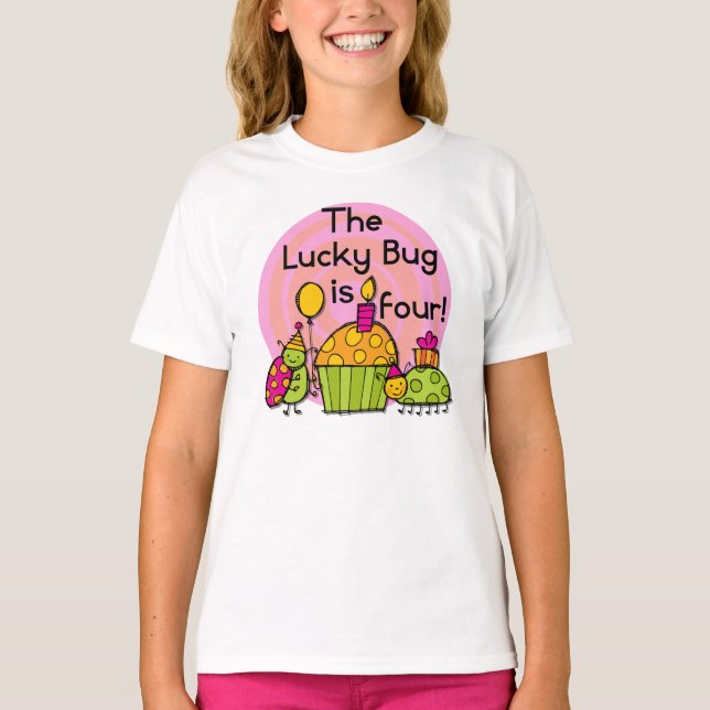 Lucky Kryp Cuptårta 4e födelsedagen T-shirts och p (Framsida)