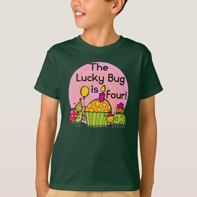 Lucky Kryp Cuptårta 4e födelsedagen T-shirts och p (Framsida)