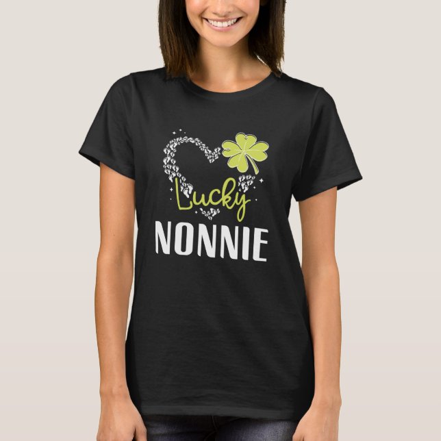 Lucky Nonnie St Patricks Day womens T Shirt (Framsida)