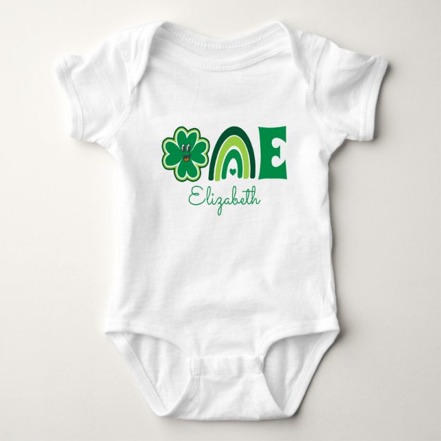 Lucky One First Birthday Namn Rainbow and Shamrock T Shirt (Framsida)