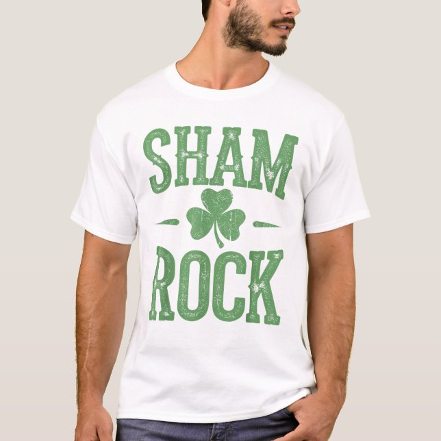 Lucky Shamrock Design for St. Patrick's Day T Shirt (Framsida)