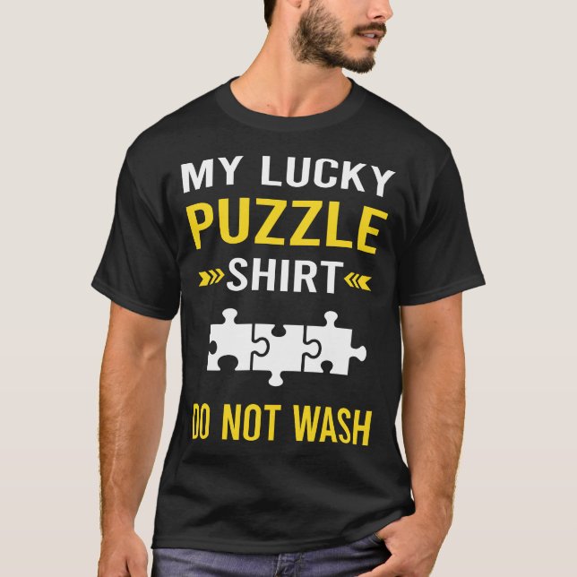 Lucky Shirt Puzzles T (Framsida)