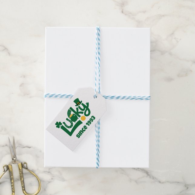 Lucky since Year Presentetikett (With Twine)