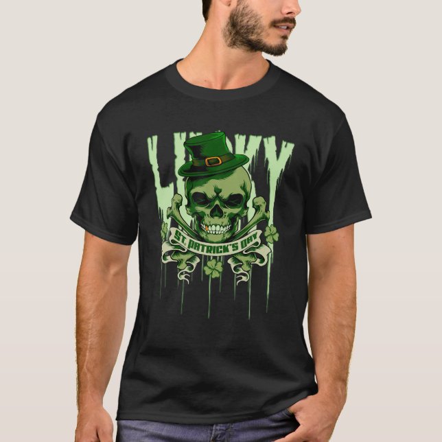 Lucky St. Patrick's Day Irish Skull 4-Löv Klöver T Shirt (Framsida)