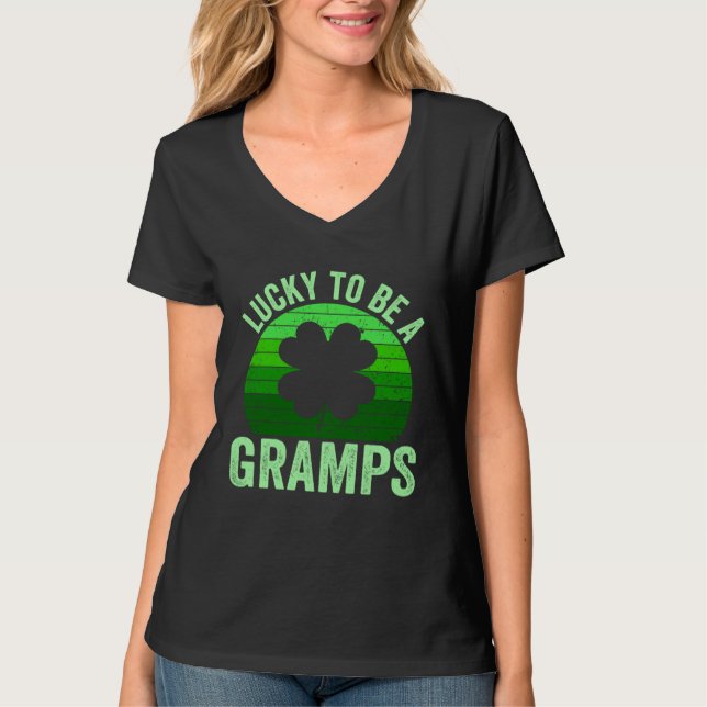 Lucky To Be Gramps Leprechaun Shamrock St Patricks T Shirt (Framsida)