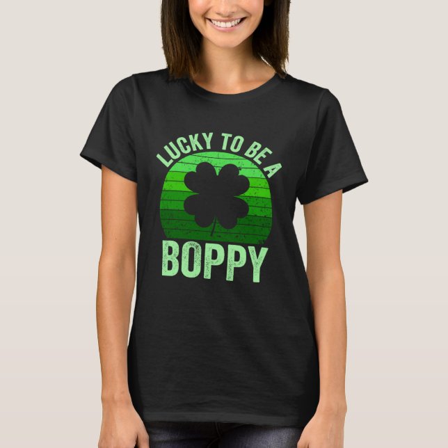 Lucky To Be Poppy Leprechaun Shamrock St Patricks  T Shirt (Framsida)