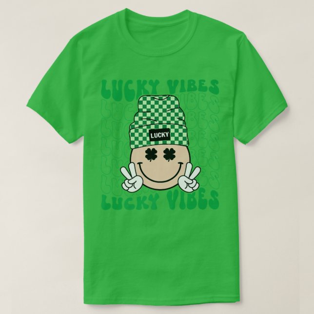 Lucky Vibes Hippie Groovy St patricks day Shamrock T Shirt (Design framsida)