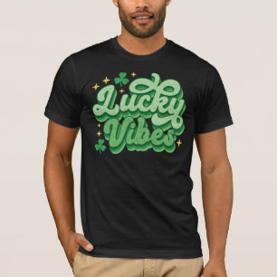 Lucky Vibes Klöver Grönt Festive Graphic T Shirt