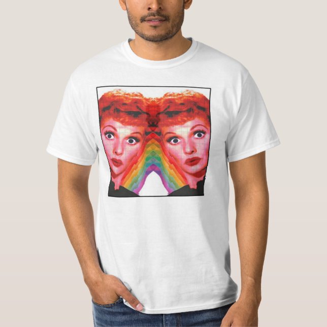 Lucy journal t-shirt (Framsida)