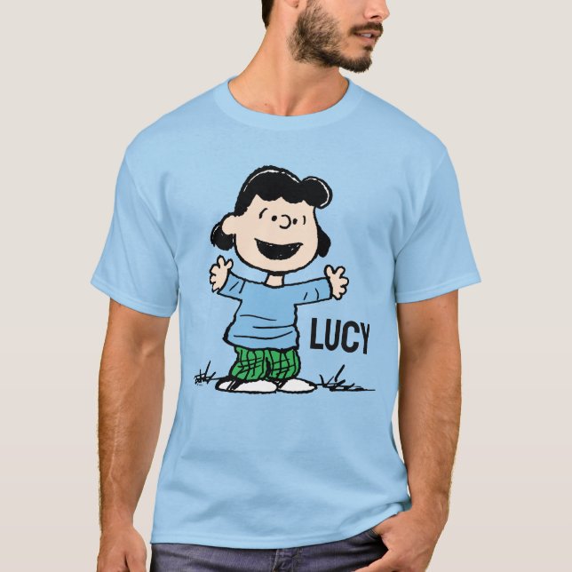 Lucy With Arm Wide T Shirt (Framsida)