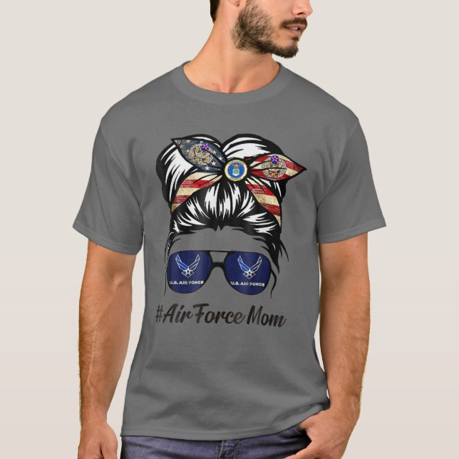 Luft Force Mamma Messy Bun Sunglass Militär Mamma  T Shirt (Framsida)
