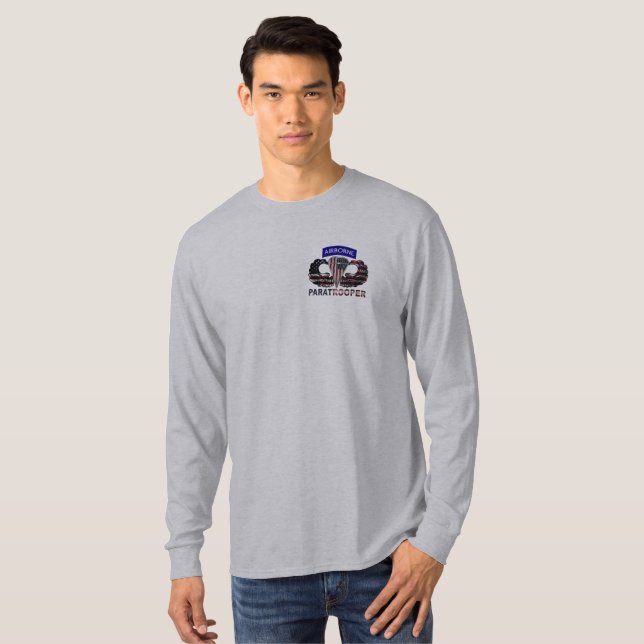 Luftburen fallskärmsjägare  t shirt (Hel framsida)