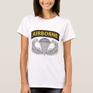Luftburen hoppvingar med den luftburna fliken t shirt