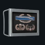 Luftburen luftanfall för CIB<br><div class="desc">Det original- fotoet av ett stridinfanteriemblem (CIB) över luftburen och luftanfall påskyndar</div>