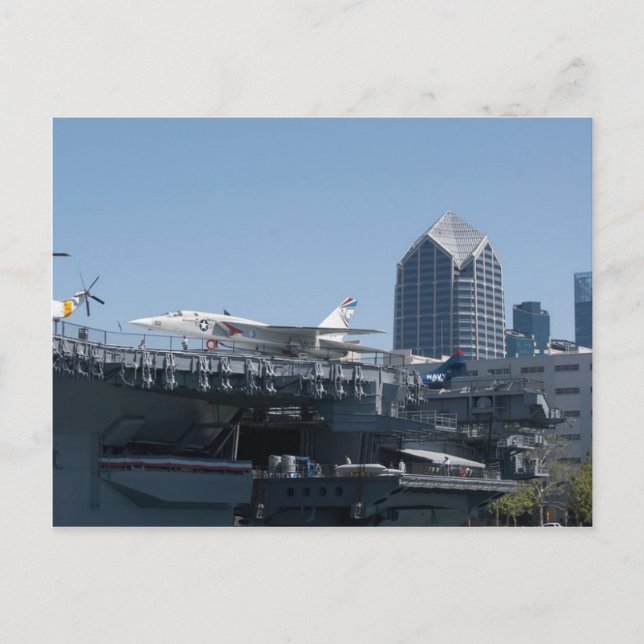 Luftfartyg för medelväg som är inbokat i San Diego Vykort (Framsida)