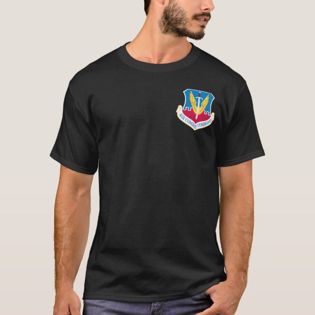 Luftstriden befaller T-tröja T-shirt (Framsida)