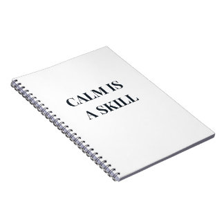 Lugn Är en Färdighet Minimalistisk Typografi Anteckningsbok