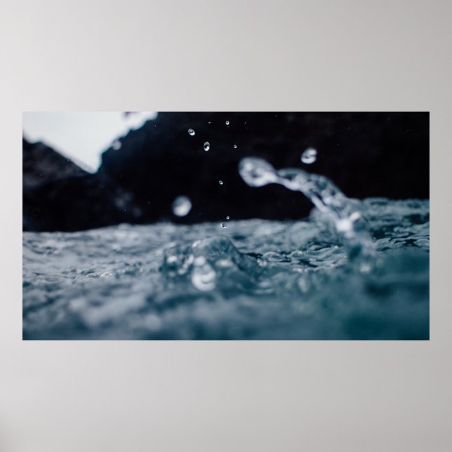 LUGN BODY OF VATTEN POSTER (Framsidan)