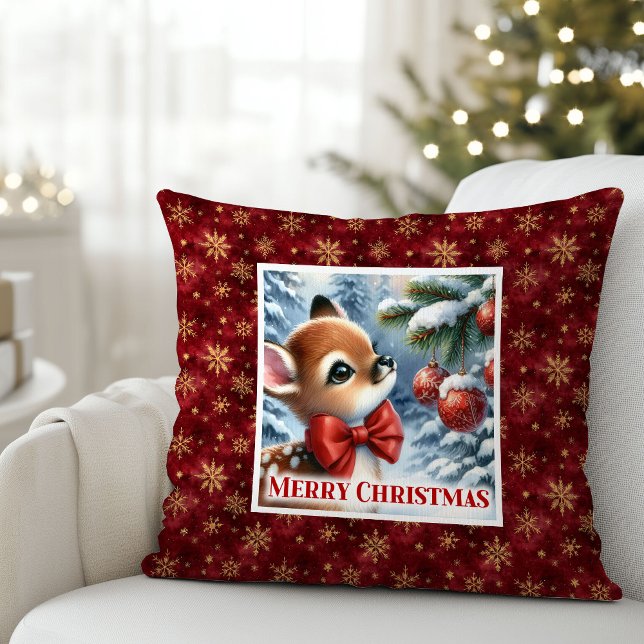 Lugn julscen bebis dov snöig skog barn  kudde (Calm Christmas scene baby fawn snowy forest kids decor)
