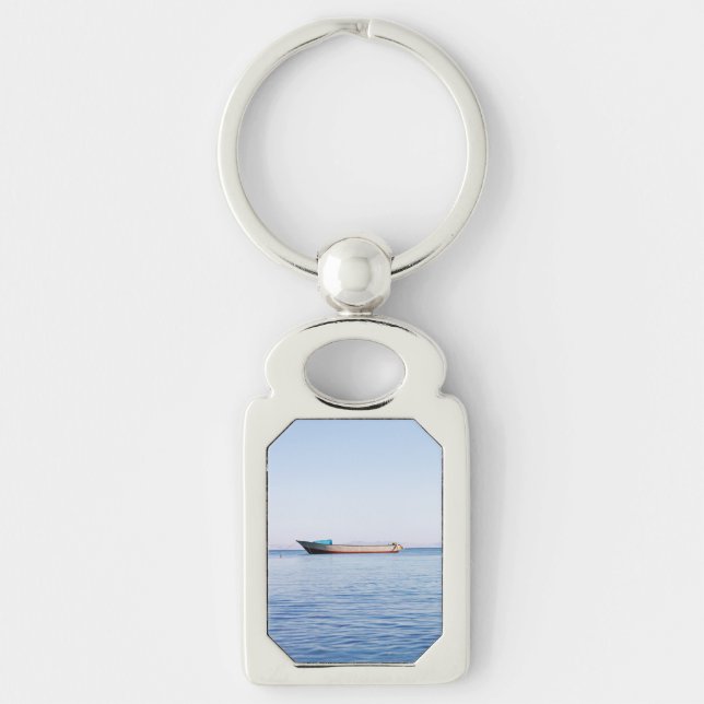 Lugn sjöbåt rektangulärt silverfärgad nyckelring (Framsidan)