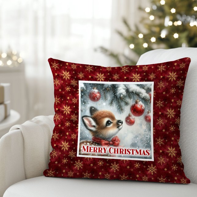 Lugn snig skogsbarn hjort festiv scen Jul Kudde (Gentle snowy forest baby deer festive scene Christmas pillow)